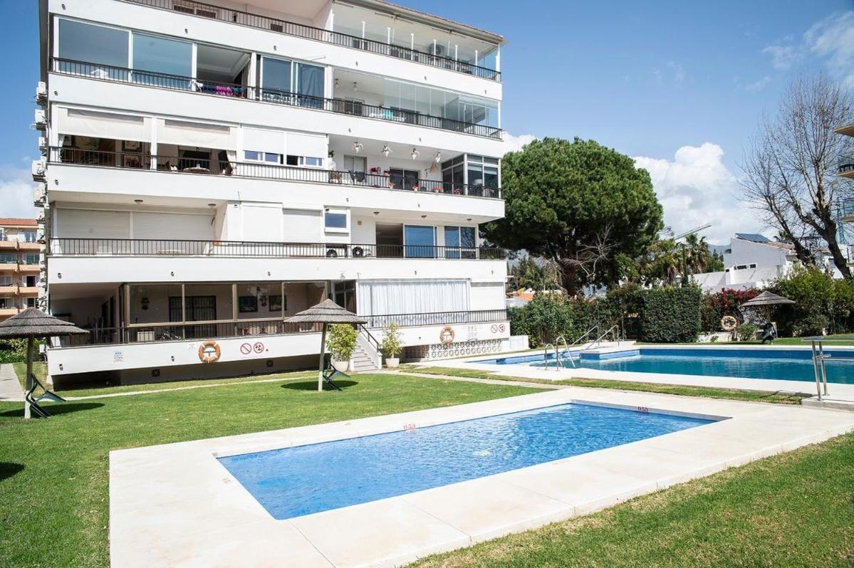 Apartamento Rio Mar Marbella Bagian luar foto